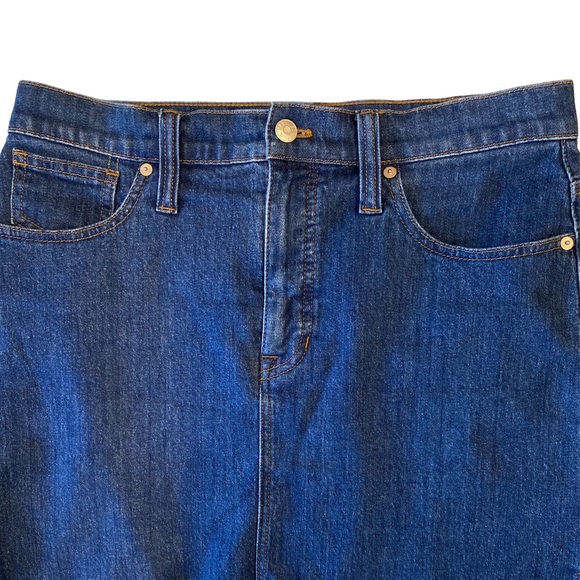 Madewell Stretch Step Hem Straight Frayed Denim Mini Skirt - 29 - Picture 5 of 16